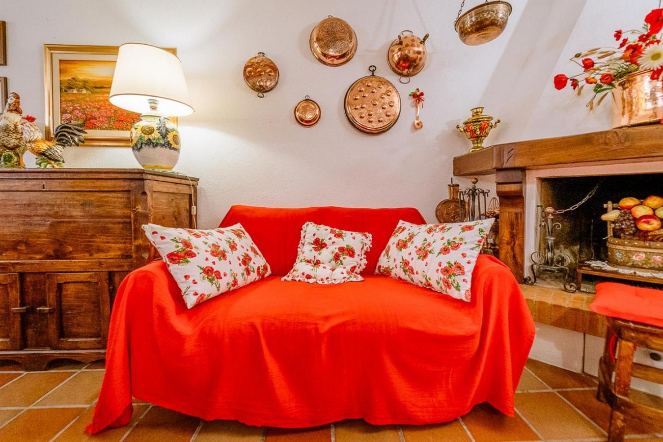 Il Papavero Rosso Apartment *